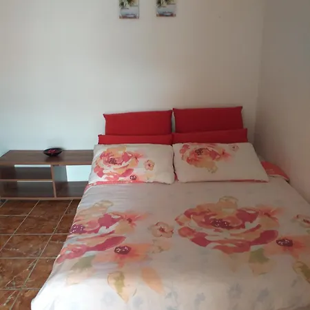 Apartment By The Sea - Lozice, - 22083 Vir